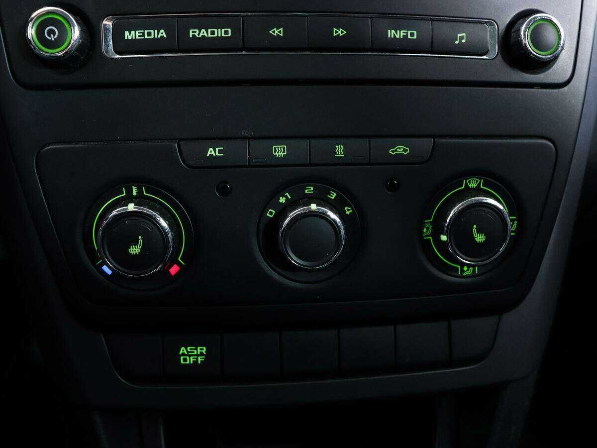 Купить Skoda Yeti, 2012, 133 232 км, фото №14