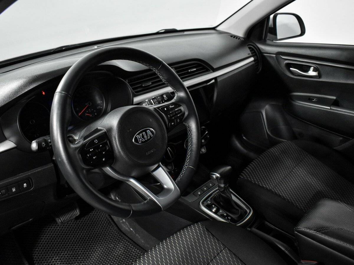 Купить Kia Rio X-Line, 2020, 72 674 км, фото №9
