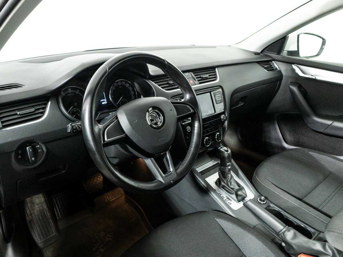 Купить Skoda Octavia, 2020, 106 517 км, фото №11