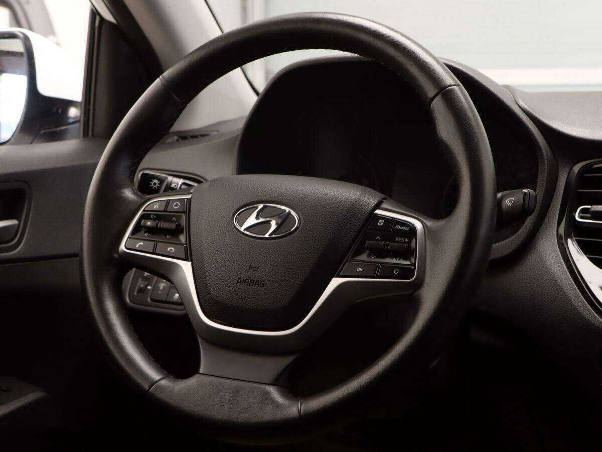Купить Hyundai Solaris, 2020, 50 780 км, фото №9