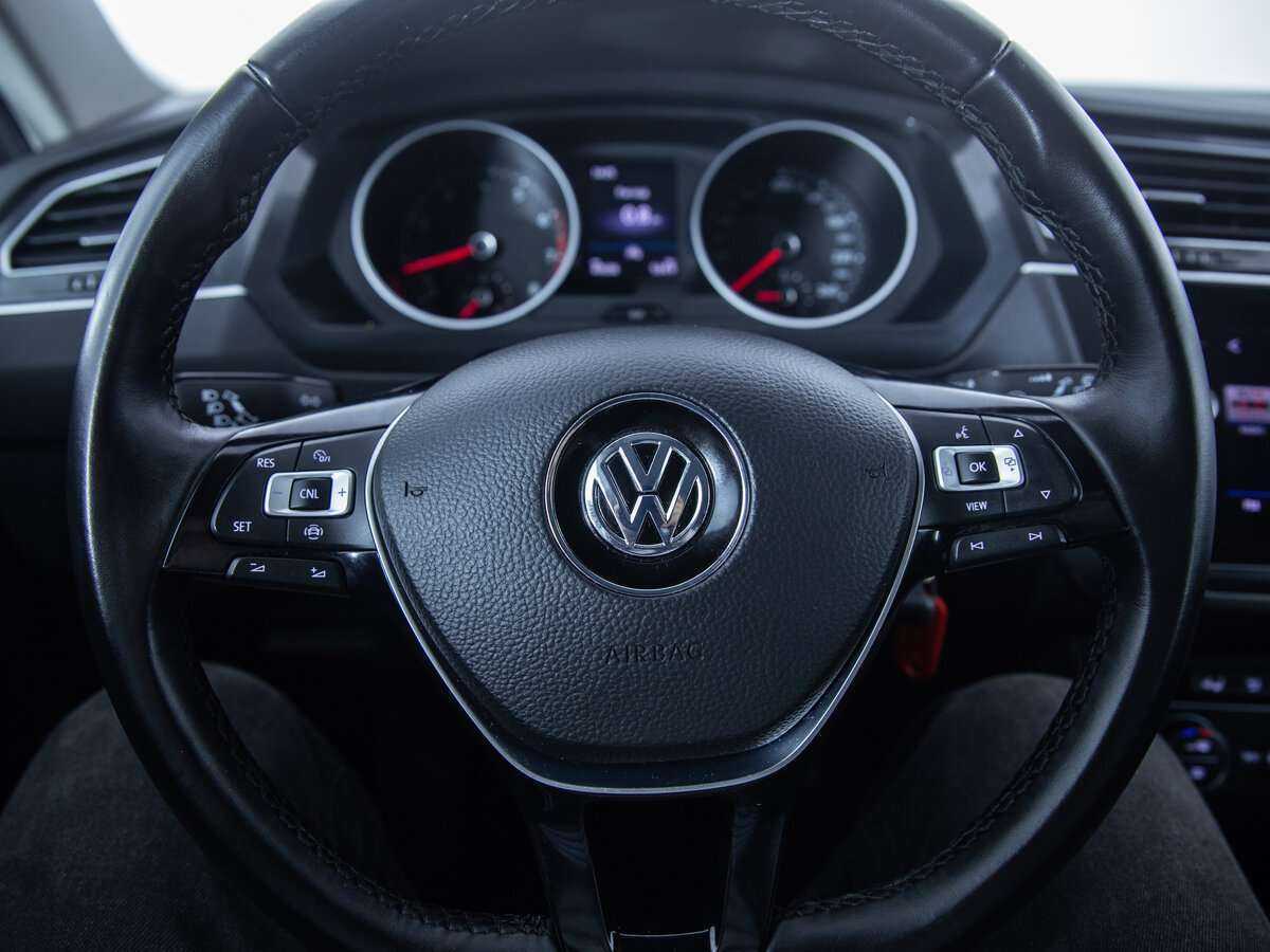 Купить Volkswagen Tiguan, 2020, 49 608 км, фото №10