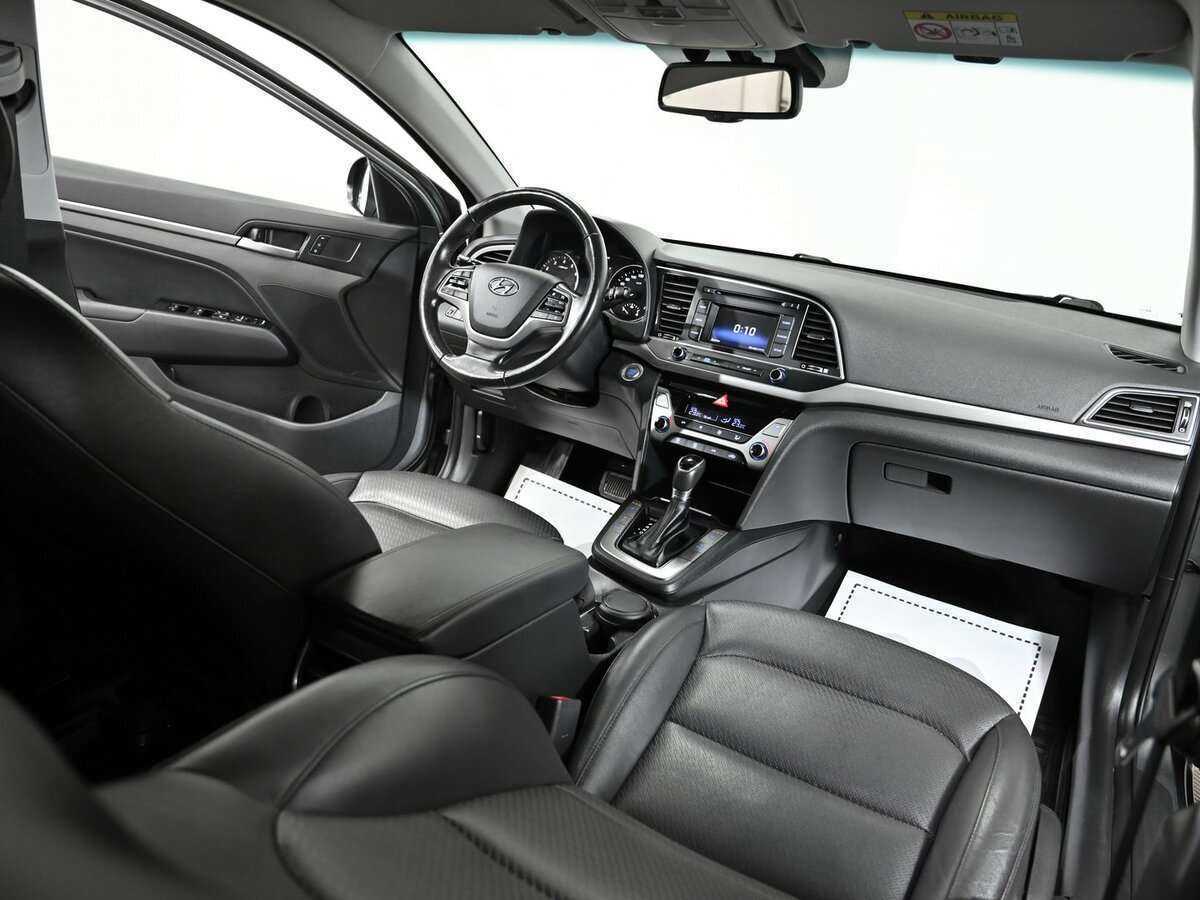 Купить Hyundai Elantra, 2018, 96 000 км, фото №9