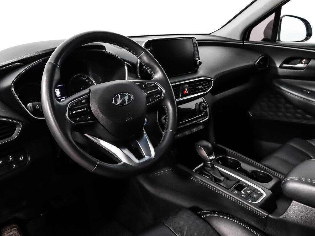 Купить Hyundai Santa Fe, 2018, 81 500 км, фото №9