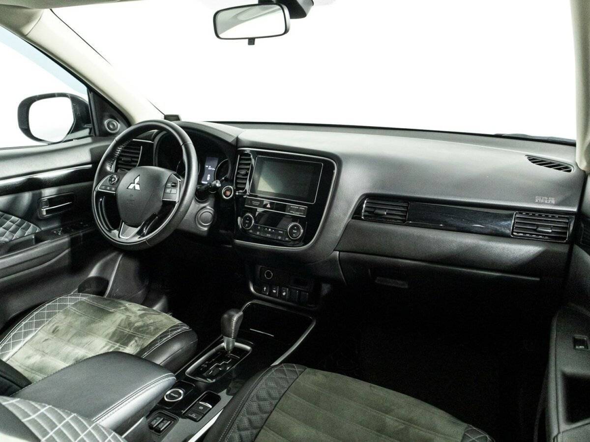 Купить Mitsubishi Outlander, 2019, 72 367 км, фото №9