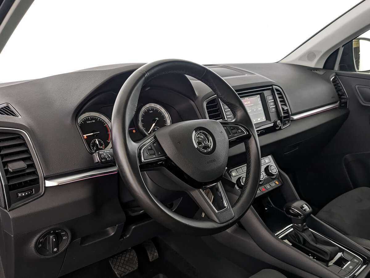 Купить Skoda Karoq, 2020, 90 267 км, фото №10