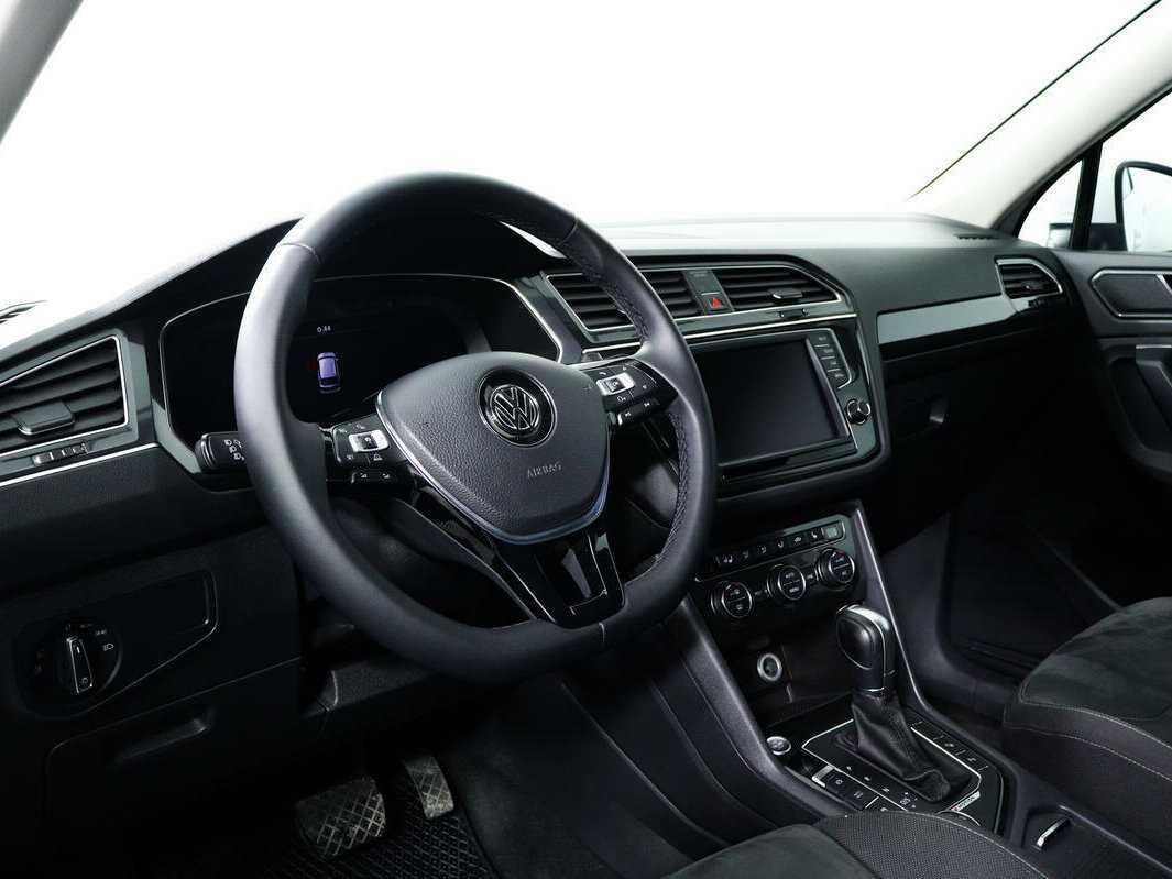 Купить Volkswagen Tiguan, 2017, 129 000 км, фото №13