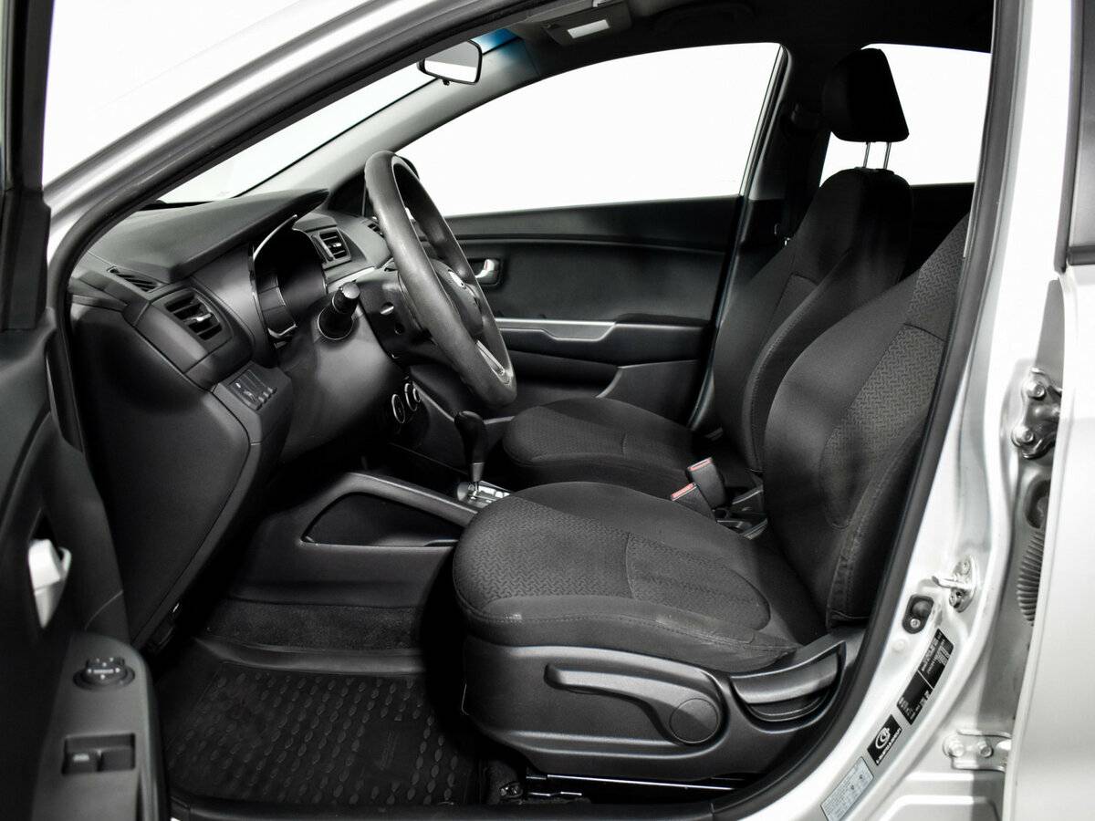 Купить Kia Rio III, 2012, 165 601 км, фото №10