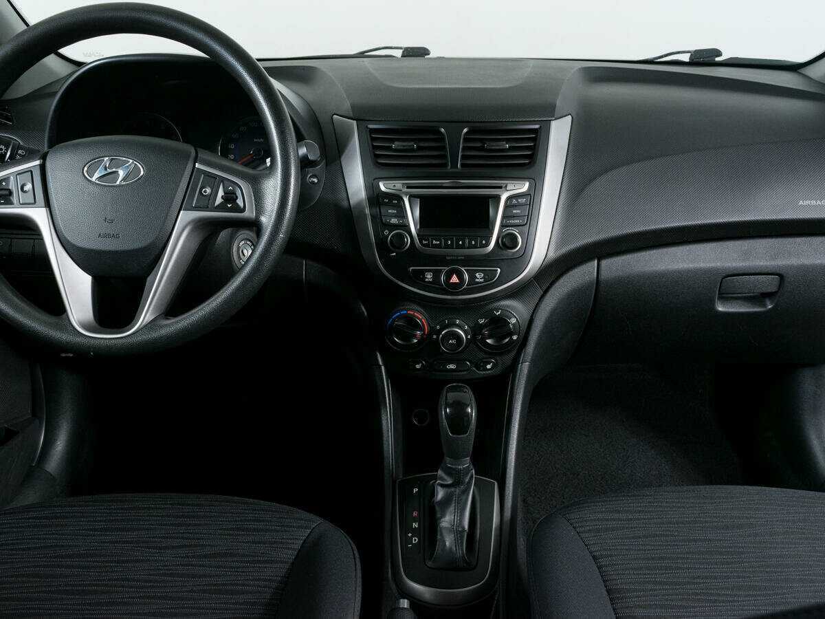 Купить Hyundai Solaris, 2014, 109 855 км, фото №10