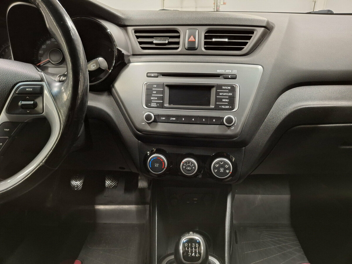 Купить Kia Rio III Рестайлинг, 2017, 111 340 км, фото №15
