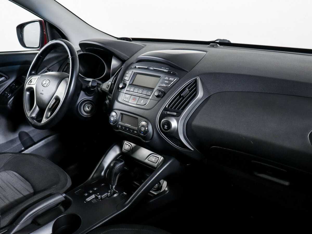 Купить Hyundai ix35, 2013, 234 683 км, фото №9