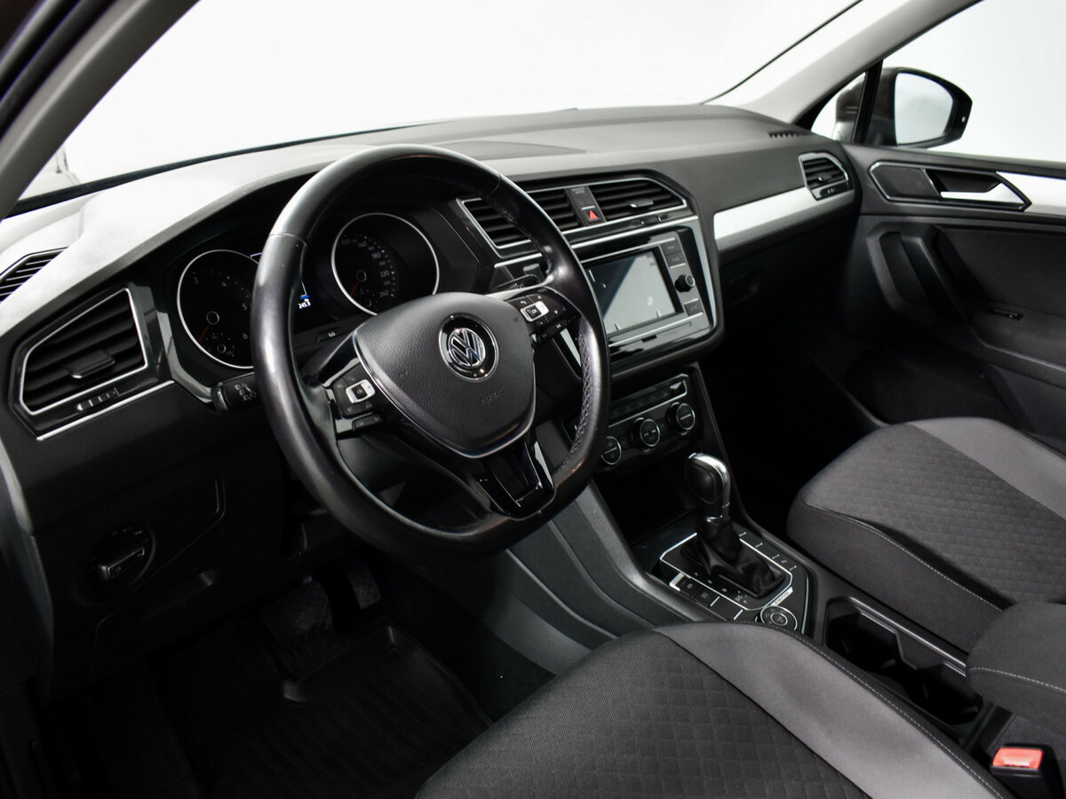 Купить Volkswagen Tiguan II, 2018, 78 600 км, фото №9
