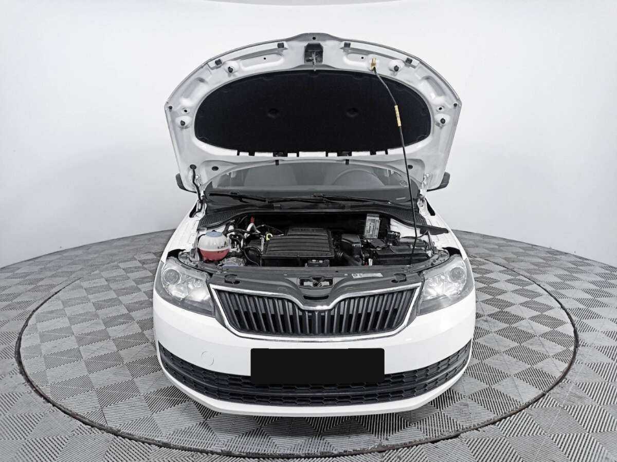 Купить Skoda Rapid, 2017, 104 863 км, фото №9