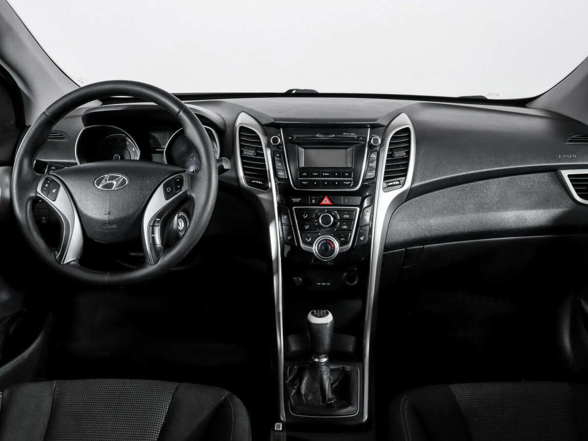 Купить Hyundai i30 II, 2012, 308 036 км, фото №9