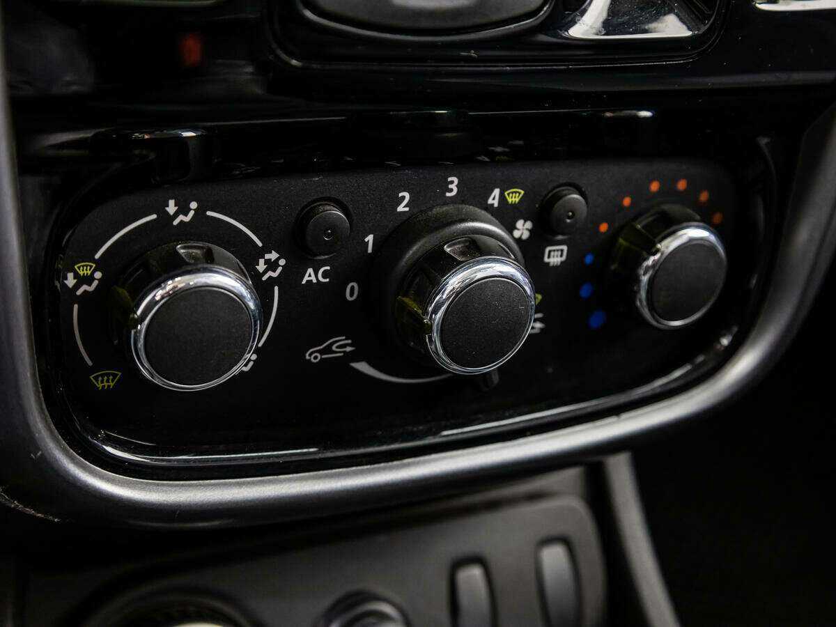 Купить Renault Duster, 2013, 111 000 км, фото №17