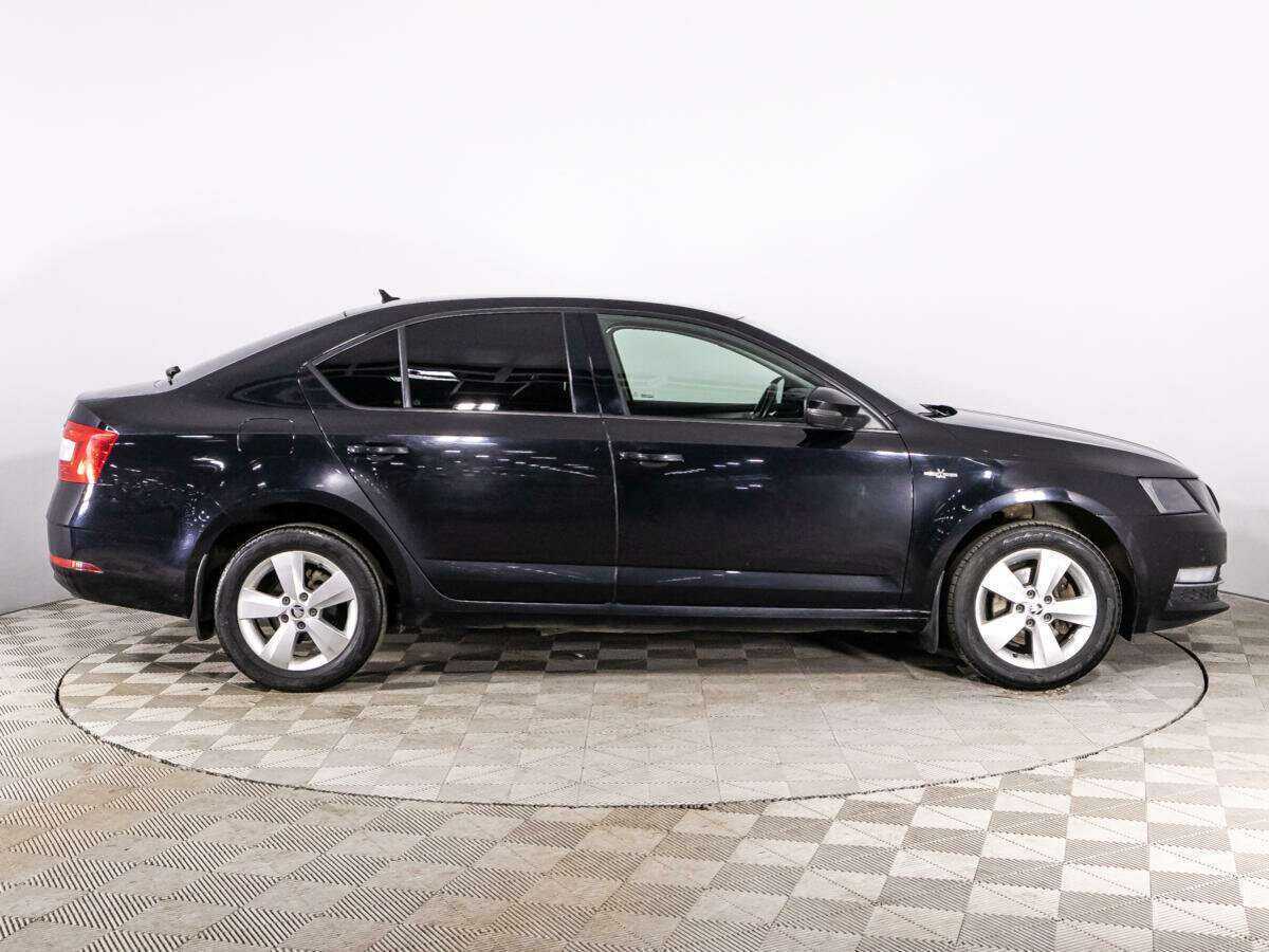 Купить Skoda Octavia, 2019, 268 337 км, фото №4