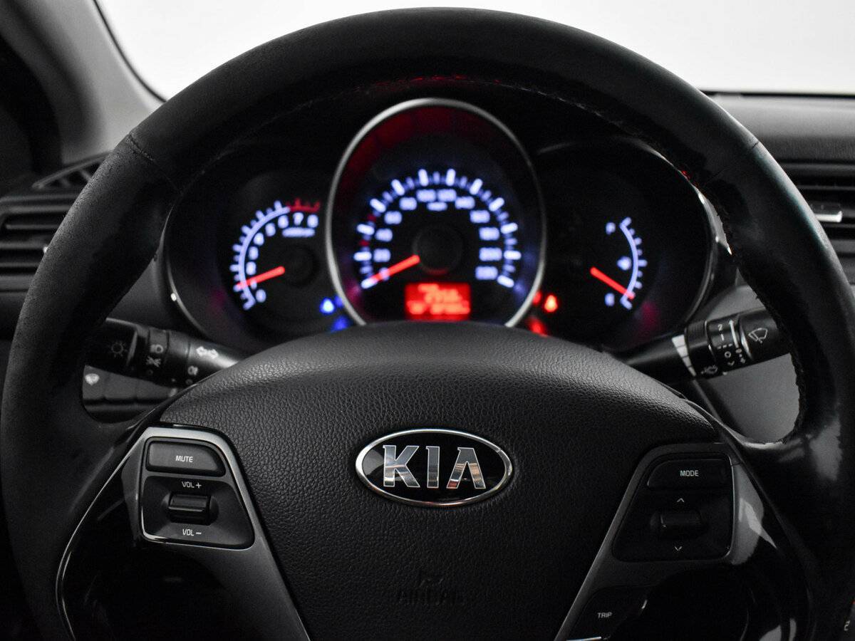 Купить Kia Rio, 2016, 387 380 км, фото №16