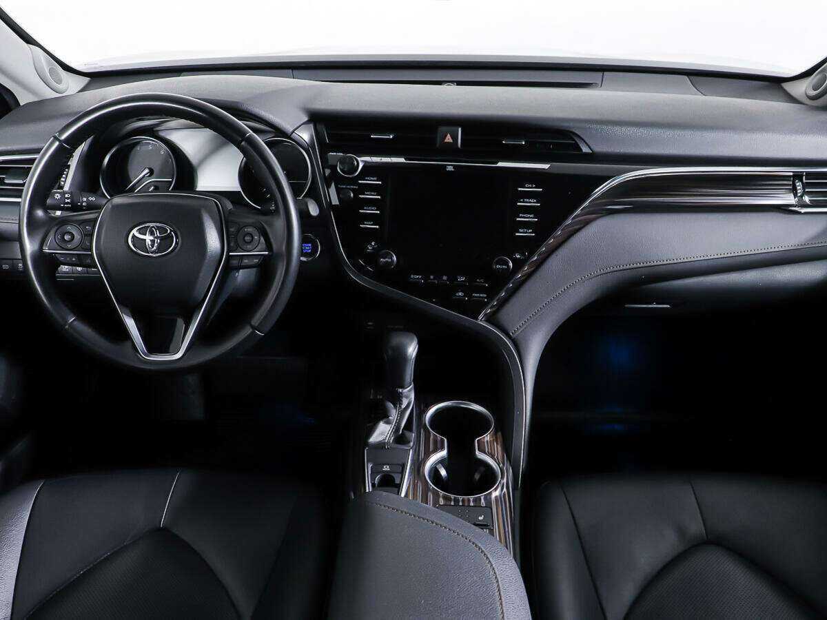 Купить Toyota Camry, 2019, 85 000 км, фото №11
