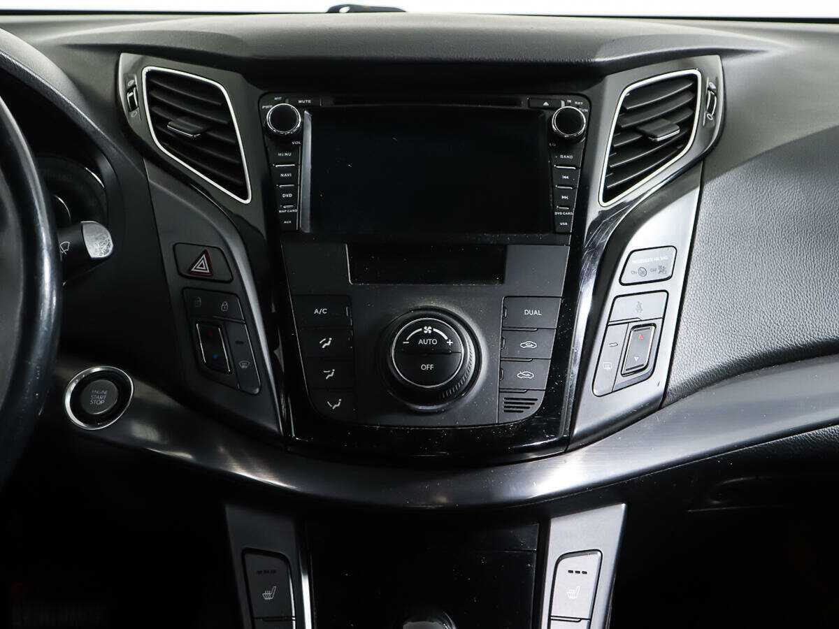 Купить Hyundai i40, 2013, 78 226 км, фото №12