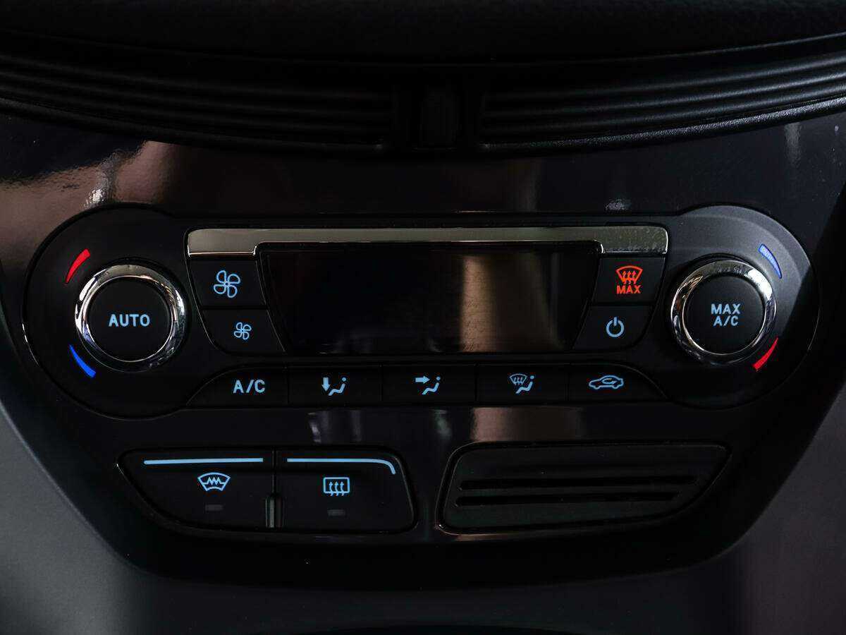 Купить Ford Kuga, 2013, 130 282 км, фото №17