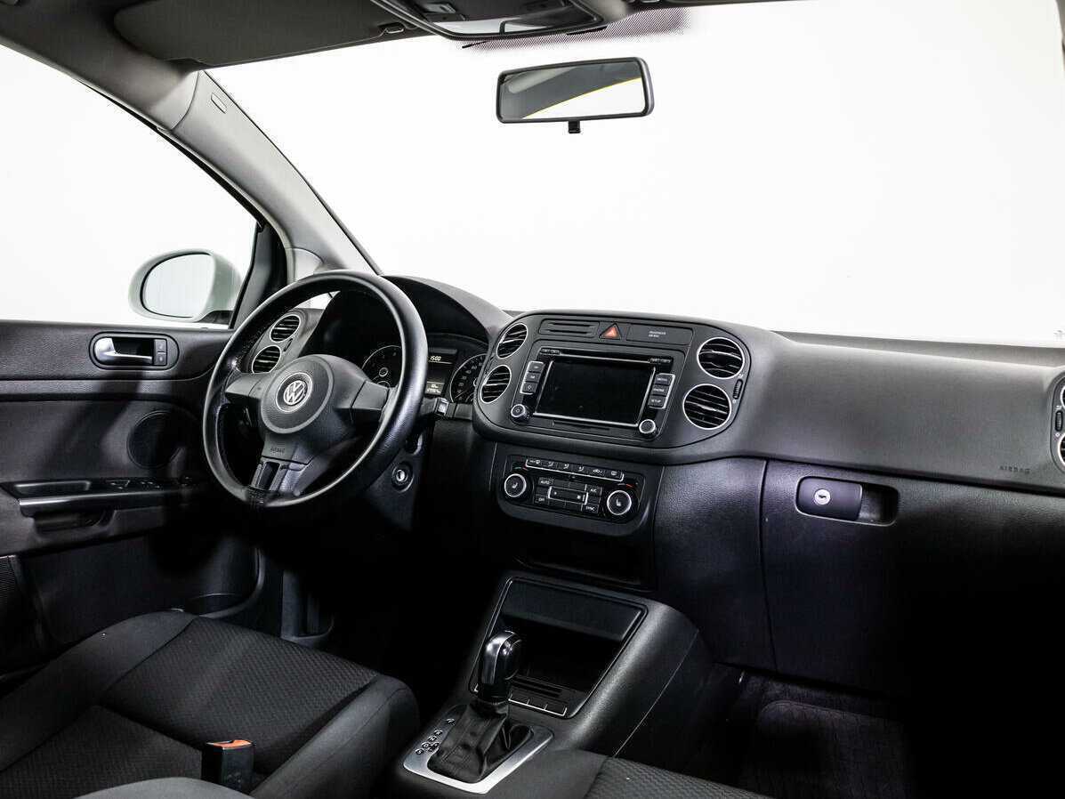 Купить Volkswagen Golf Plus, 2013, 129 960 км, фото №9