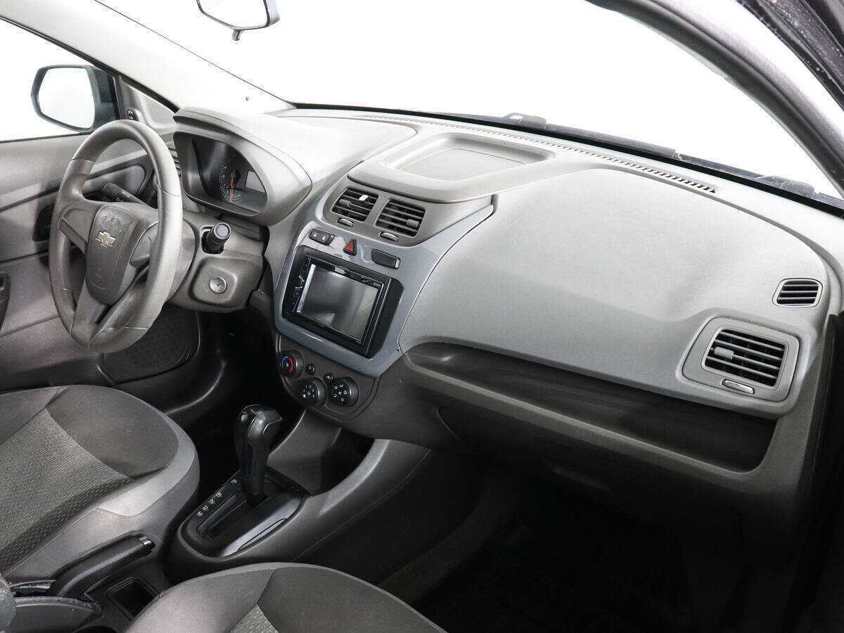 Купить Chevrolet Cobalt, 2013, 200 000 км, фото №10