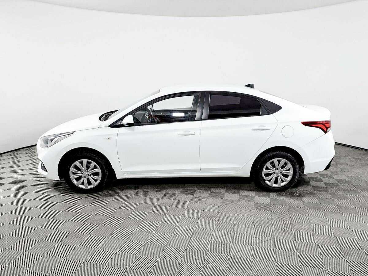 Купить Hyundai Solaris, 2017, 135 403 км, фото №8