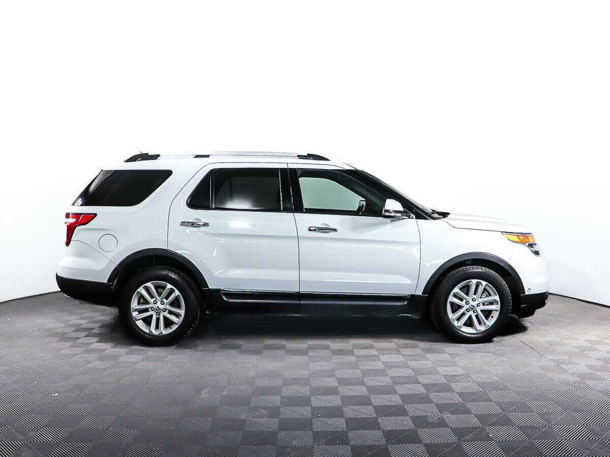 Купить Ford Explorer, 2013, 69 855 км, фото №4