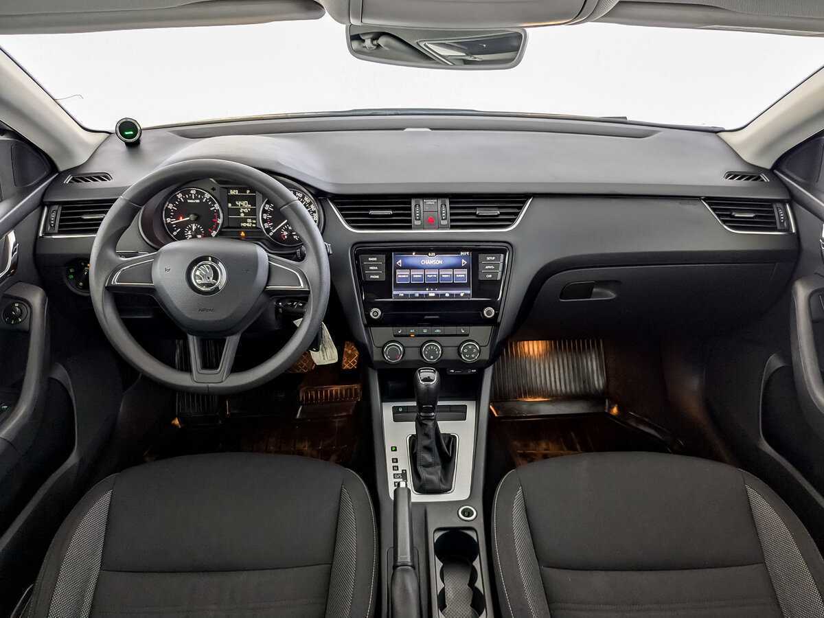Купить Skoda Octavia, 2017, 140 461 км, фото №12