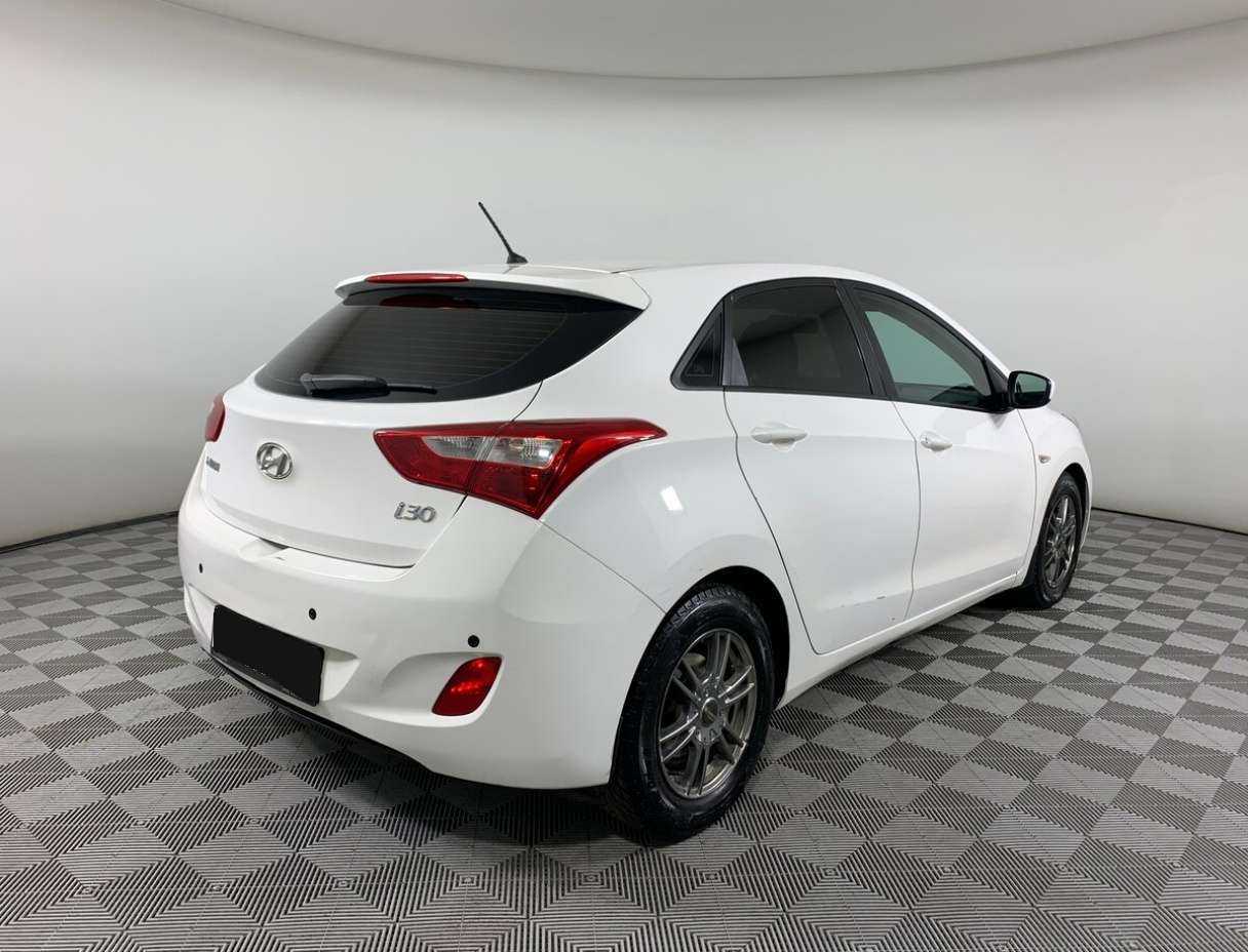 Купить Hyundai i30, 2012, 258 063 км, фото №5