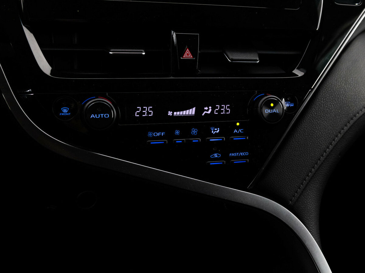 Купить Toyota Camry VIII (XV70) Рестайлинг, 2021, 119 139 км, фото №11