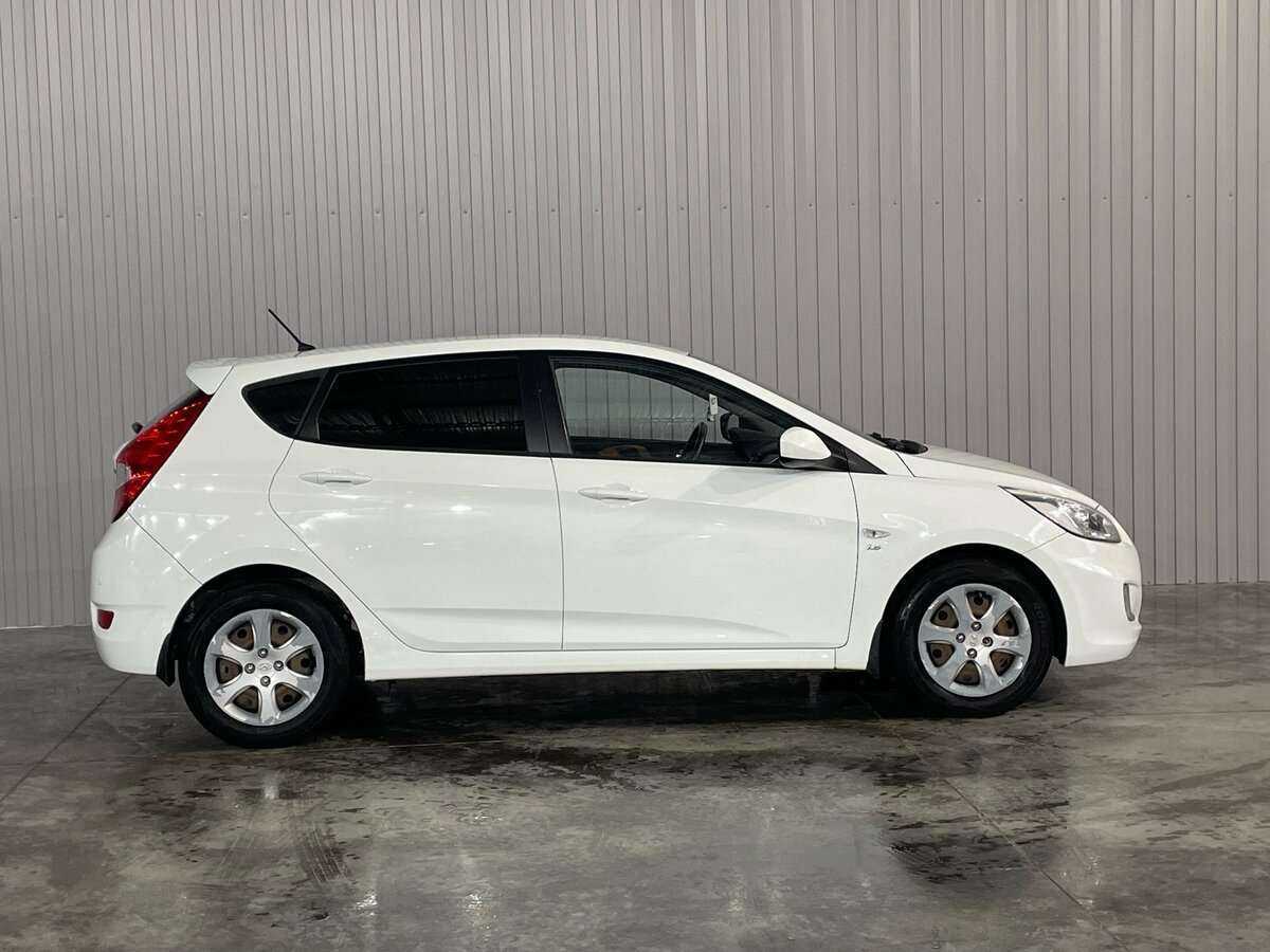 Купить Hyundai Solaris, 2014, 65 000 км, фото №4