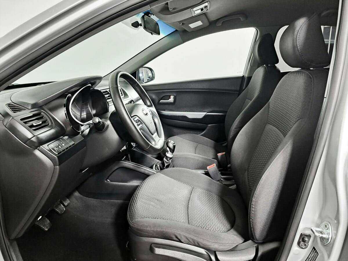 Купить Kia Rio, 2017, 127 600 км, фото №12