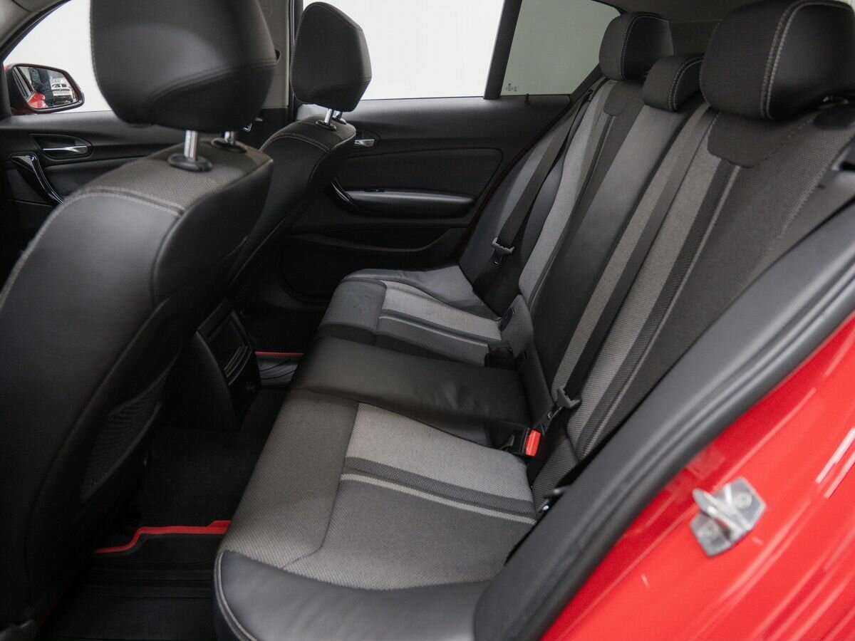 Купить BMW 1 серии 118i, 2016, 121 000 км, фото №12
