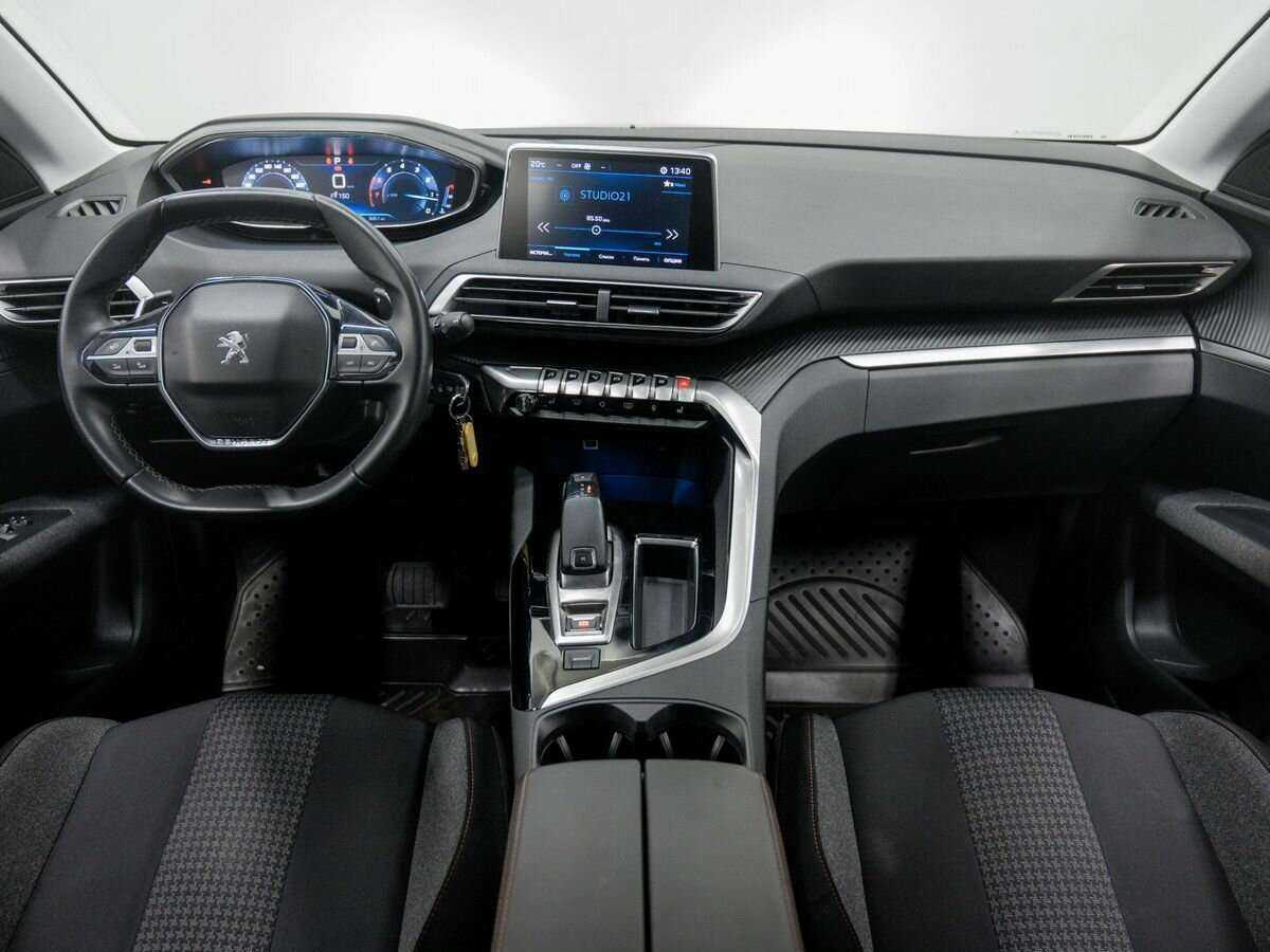 Купить Peugeot 3008, 2018, 55 000 км, фото №10