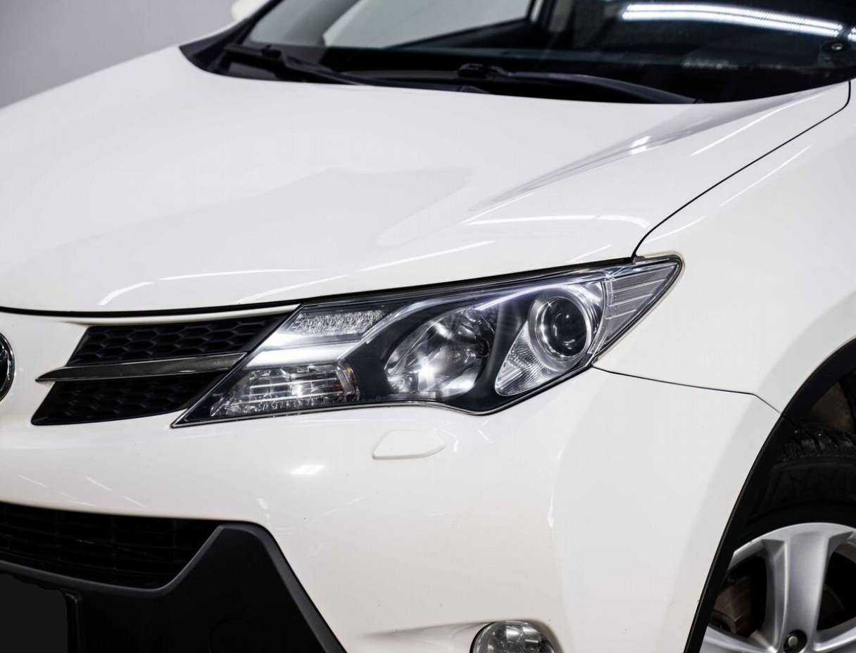 Купить Toyota RAV4, 2013, 133 185 км, фото №7