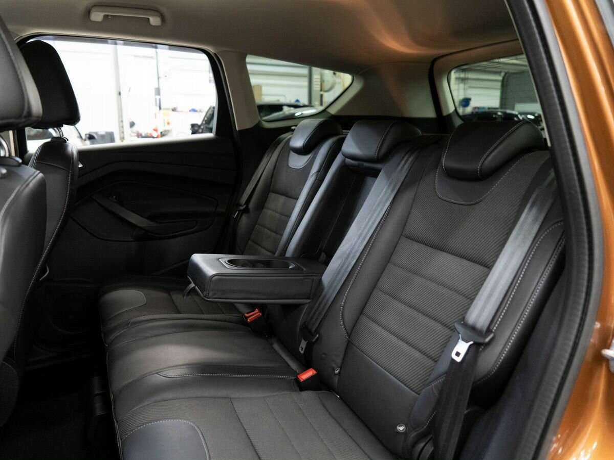 Купить Ford Kuga, 2013, 74 523 км, фото №6