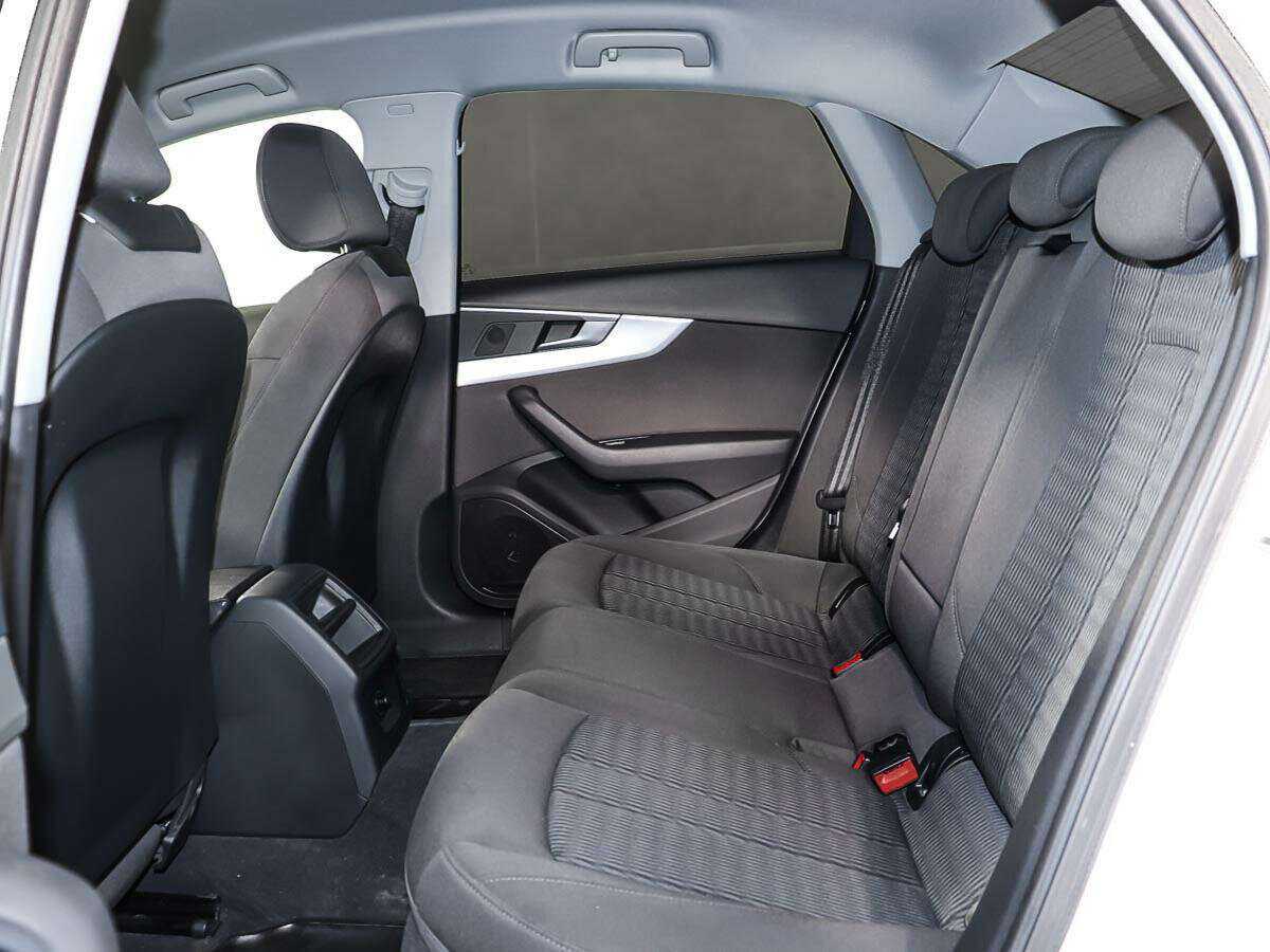 Купить Audi A4, 2015, 98 000 км, фото №10