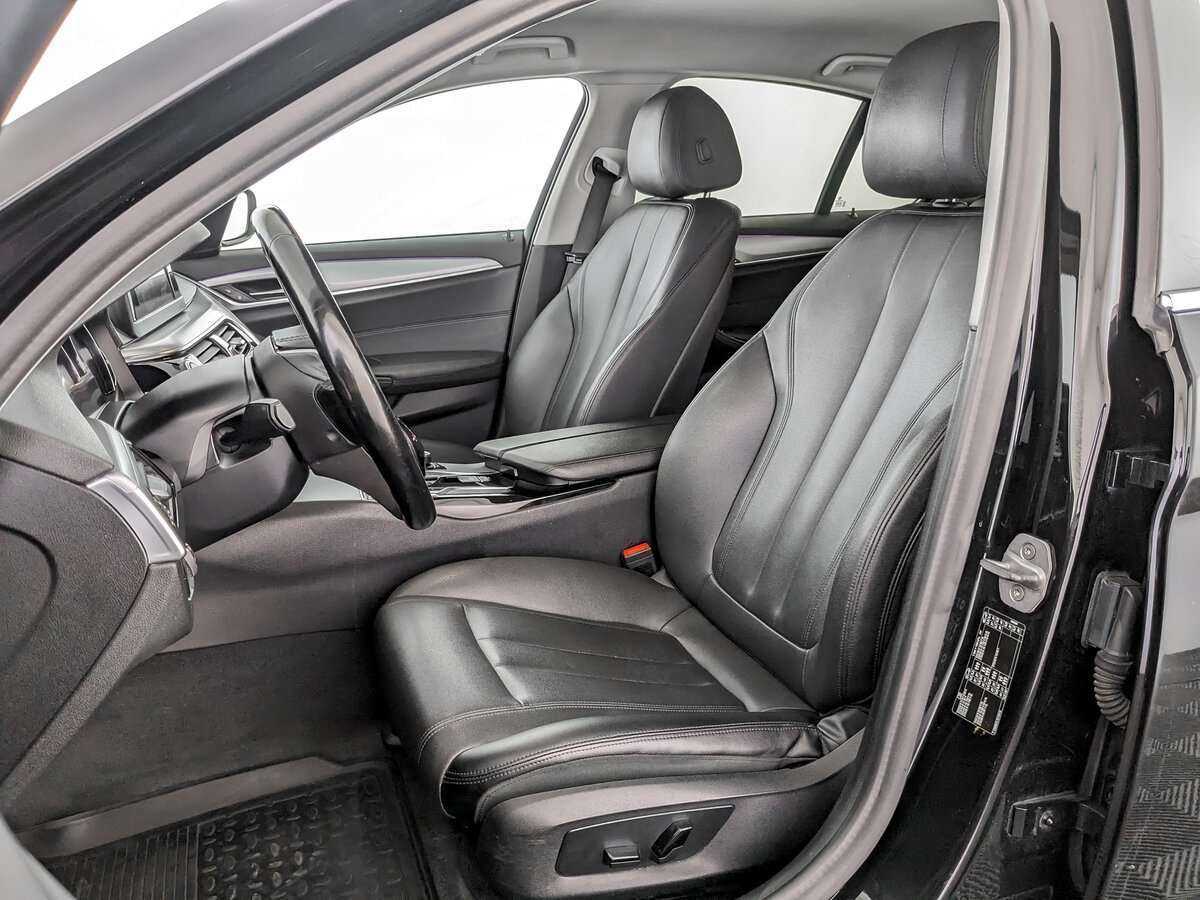 Купить BMW 5 серии 520i, 2018, 212 355 км, фото №15
