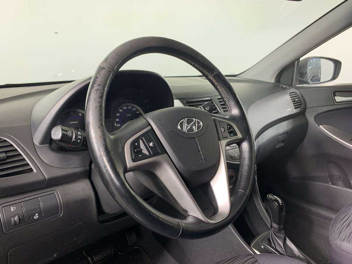 Купить Hyundai Solaris, 2014, 100 924 км, фото №9