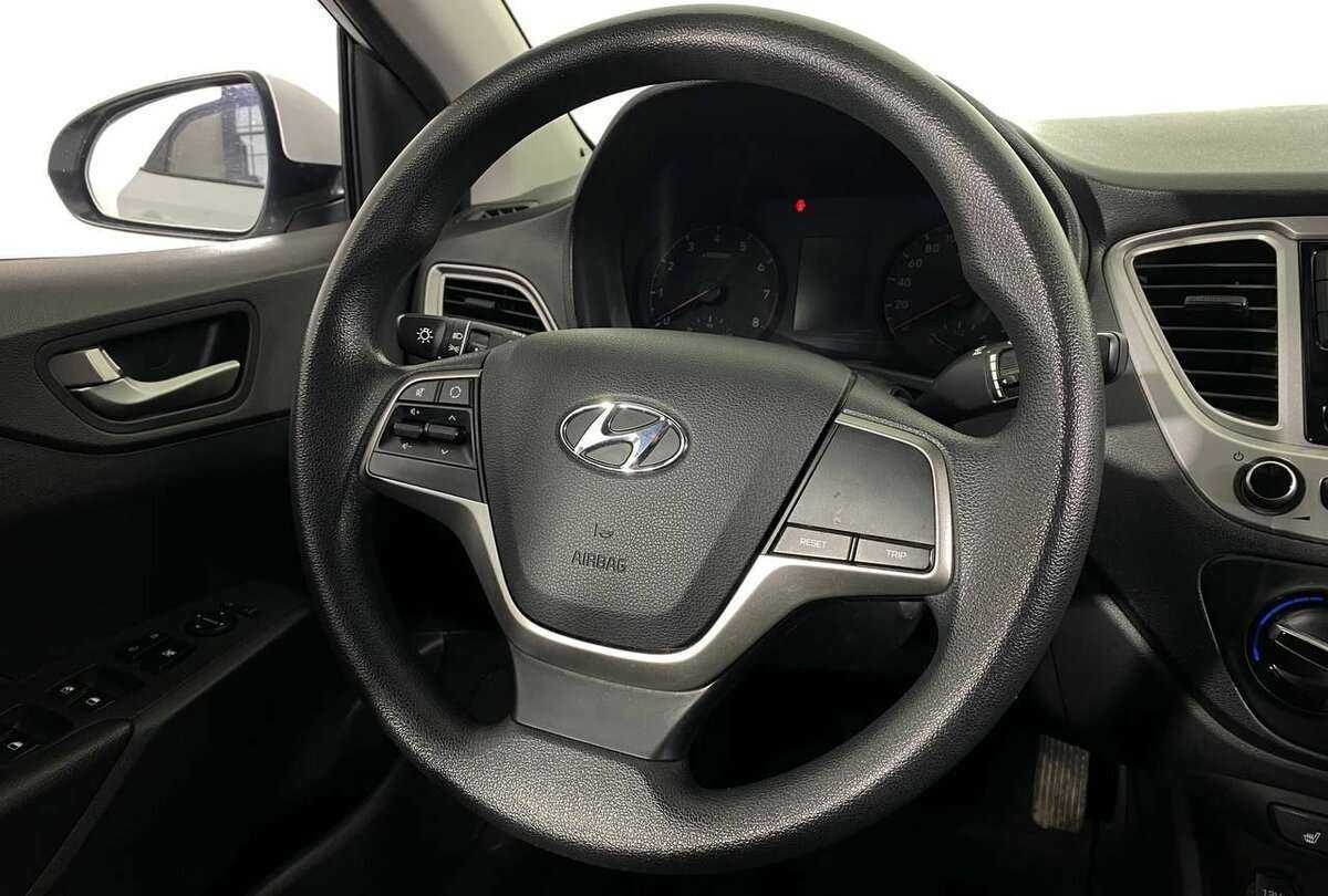 Купить Hyundai Solaris, 2020, 55 001 км, фото №6