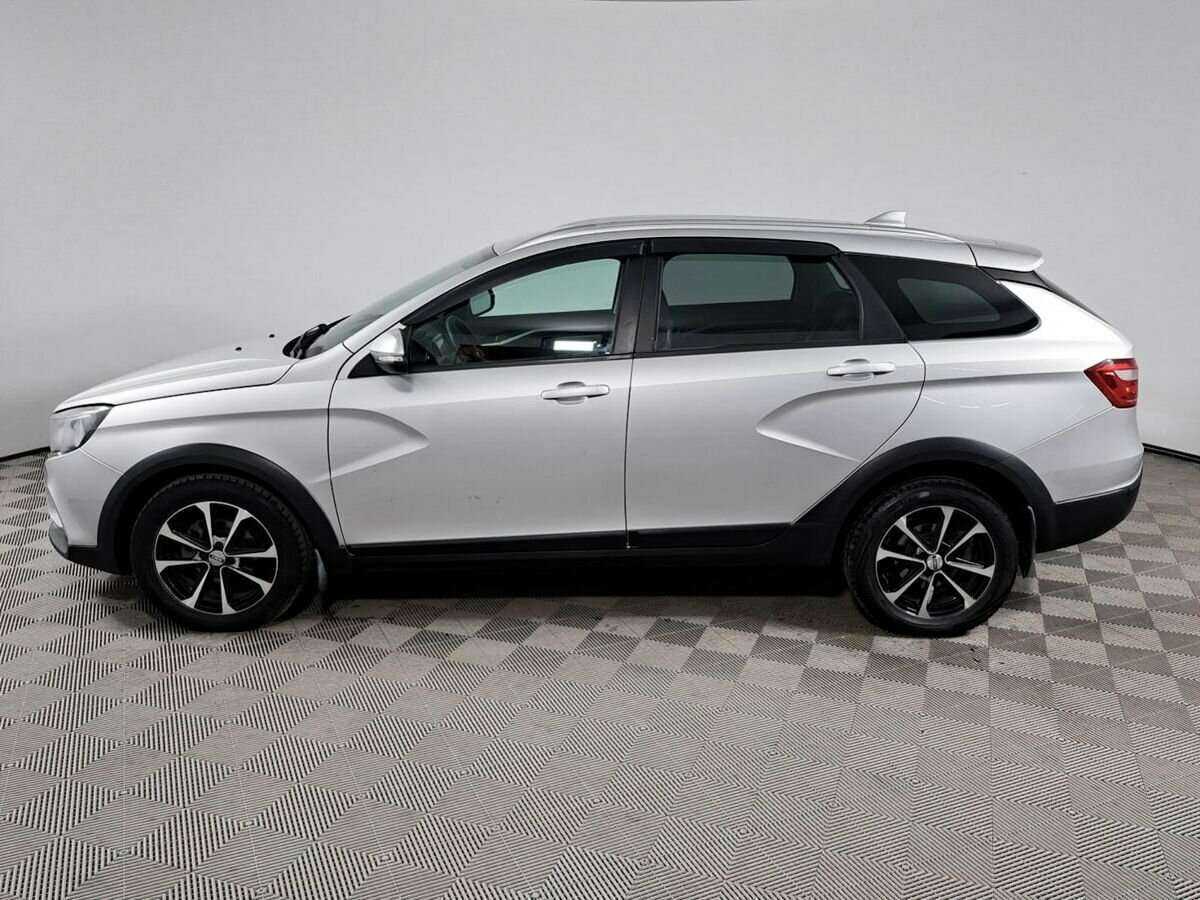 Купить Lada (ВАЗ) Vesta SW Cross, 2018, 179 216 км, фото №8