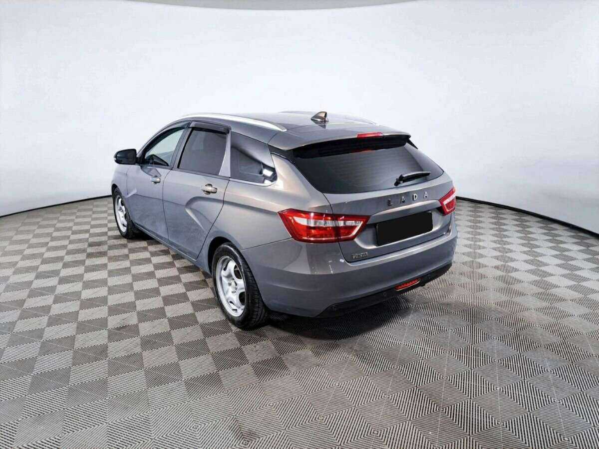 Купить Lada (ВАЗ) Vesta SW, 2019, 77 710 км, фото №7