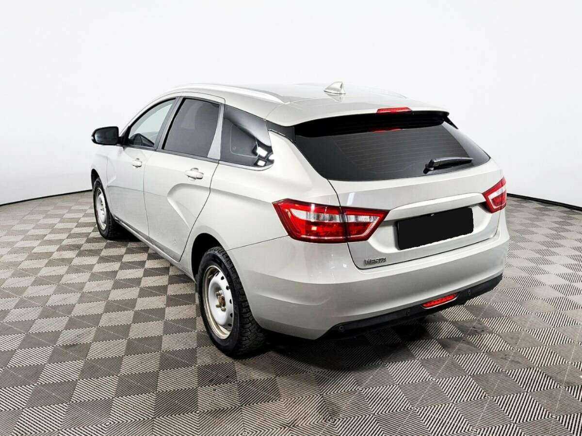 Купить Lada (ВАЗ) Vesta SW, 2019, 74 450 км, фото №5