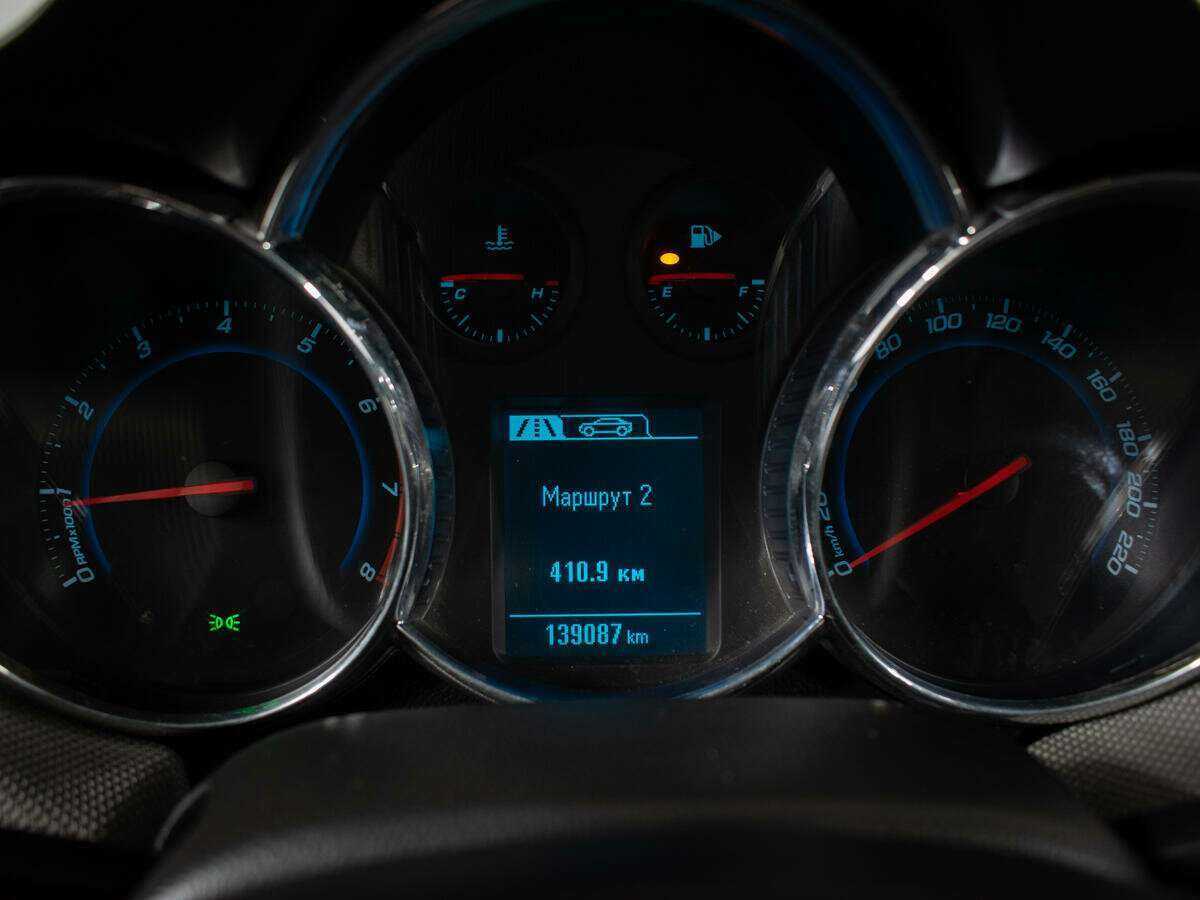 Купить Chevrolet Cruze, 2013, 139 211 км, фото №9