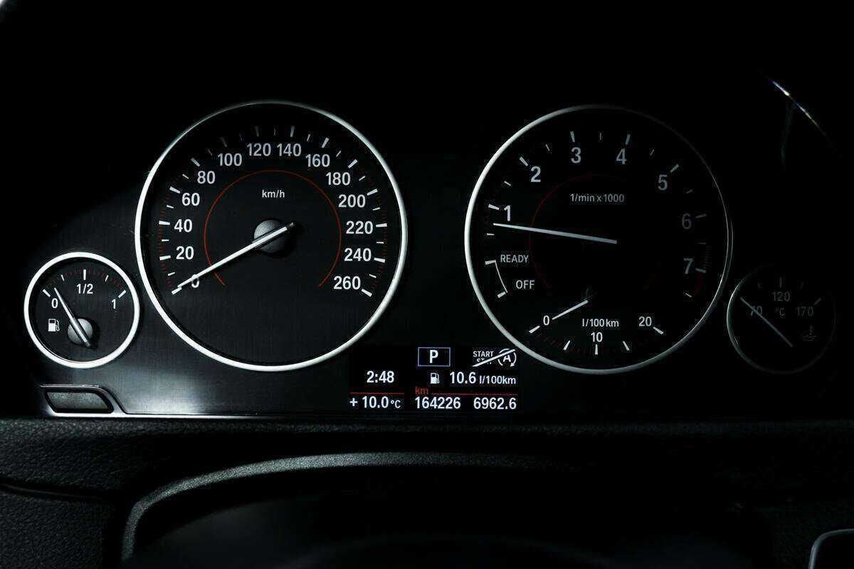 Купить BMW 3 серии 320i xDrive, 2014, 164 400 км, фото №10