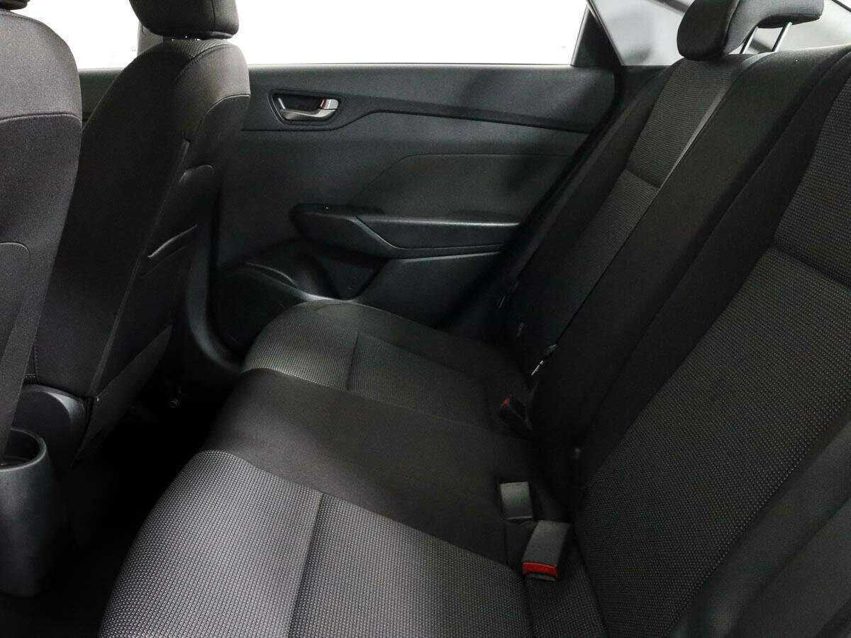 Купить Hyundai Solaris, 2018, 265 648 км, фото №8