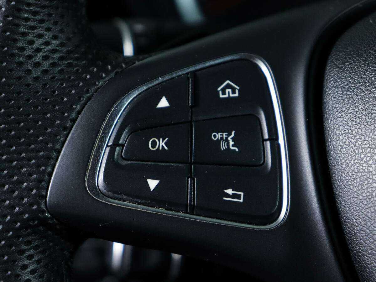 Купить Mercedes-Benz C-Класс 180 9G-TRONIC, 2017, 106 425 км, фото №18