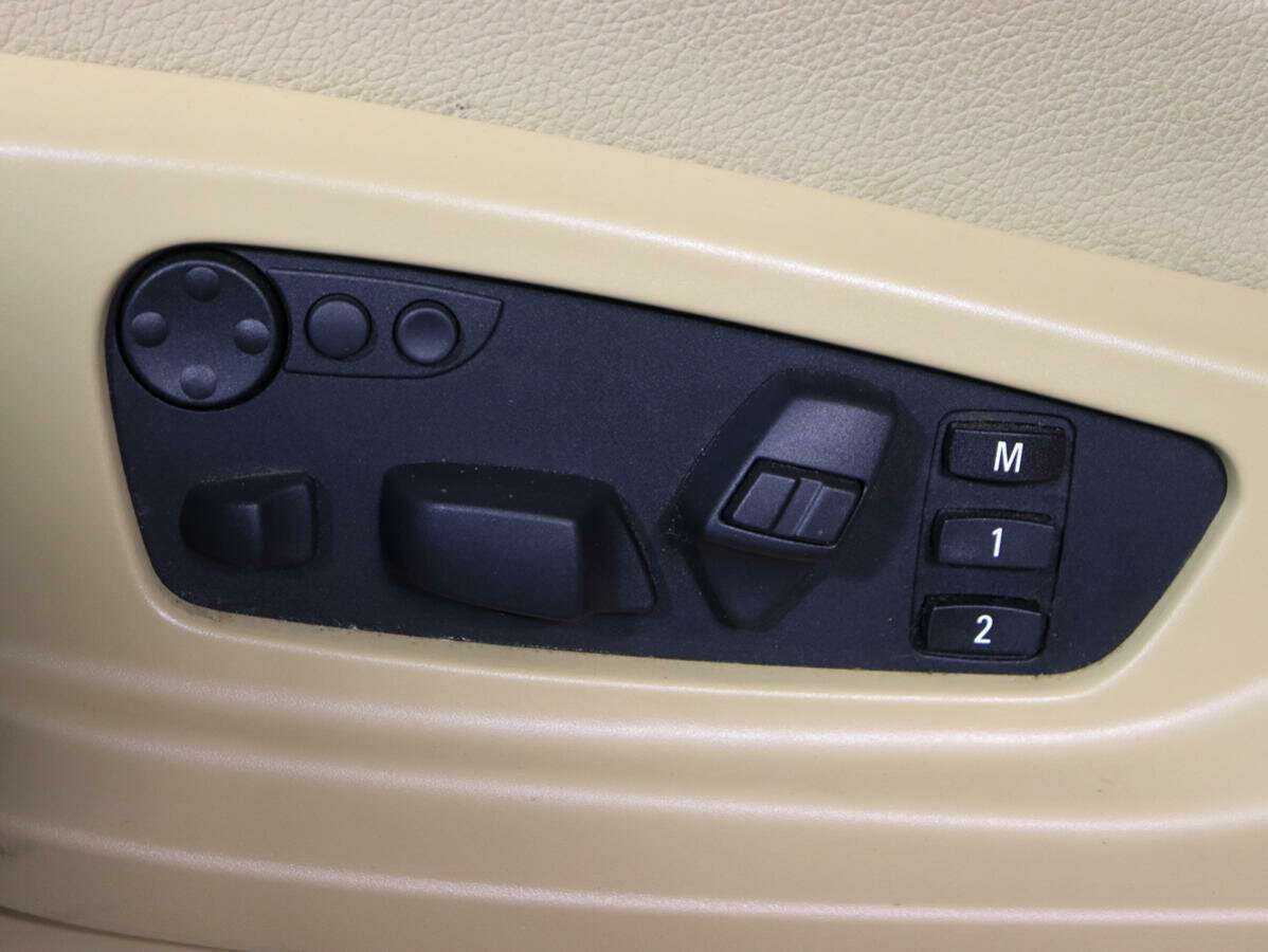 Купить BMW X5 35i, 2013, 52 816 км, фото №16