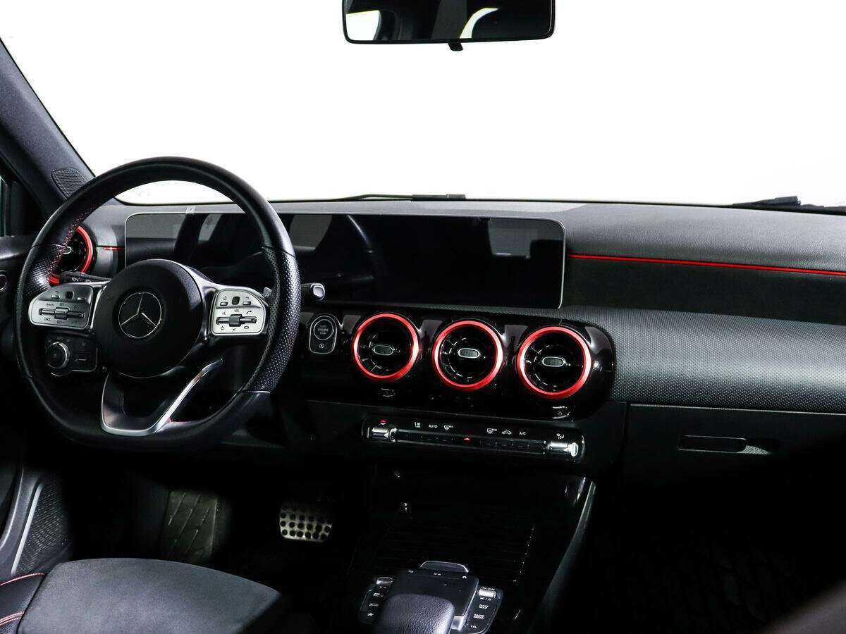 Купить Mercedes-Benz A-Класс 200, 2020, 100 059 км, фото №12