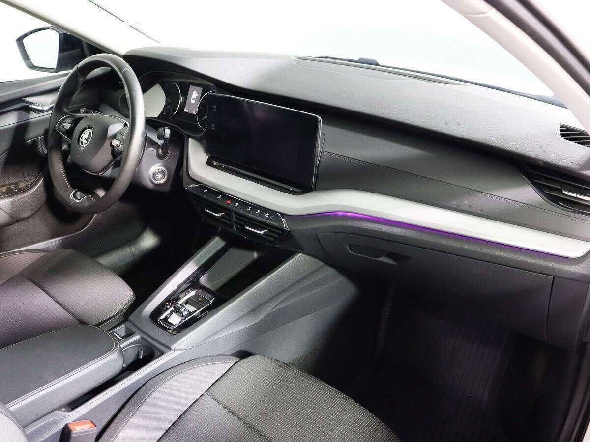 Купить Skoda Octavia, 2021, 61 231 км, фото №8